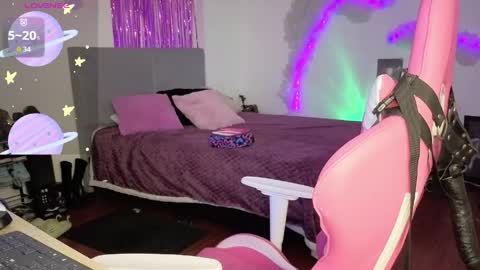   online show from April 13, 6:30 pm