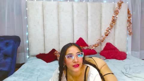 violetsweet_cs online show from February 12, 4:23 am