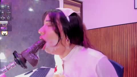 Violett online show from February 20, 4:33 am