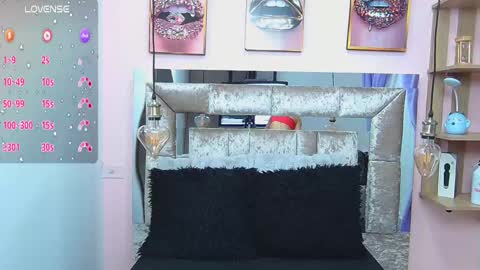 Snapshot of violett_froz chatting on February 22, 4:26 pm Violeta froz online show from February 22, 4:26 pm
