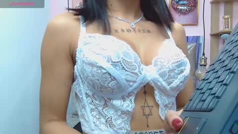 Snapshot of violett_froz chatting on February 12, 4:22 pm Violeta froz online show from February 12, 4:22 pm