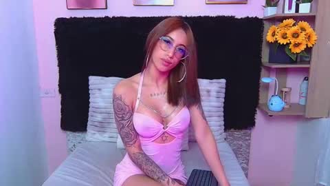 Violeta froz online show from October 8, 7:51 pm