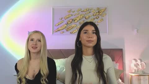 violetta_finch online show from October 5, 11:59 am