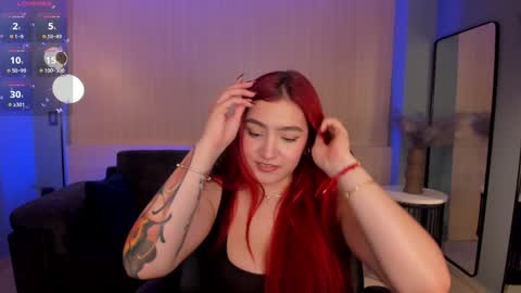 Violett Castel online show from February 6, 6:56 pm