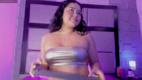 violetteecourt online show from October 16, 6:32 pm