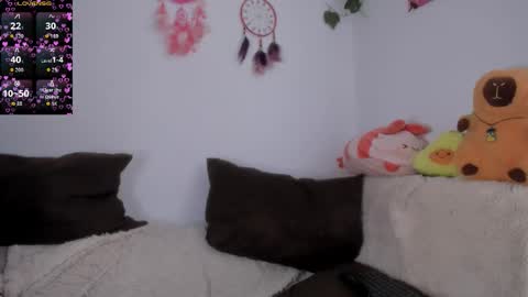 Snapshot of violetteramirez01 chatting on October 11, 6:21 pm Violette online show from October 11, 6:21 pm