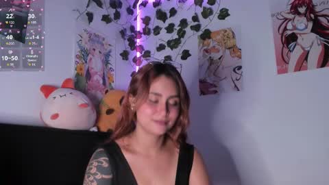Violette  online show from December 5, 10:34 pm