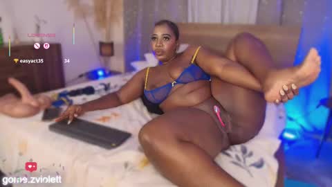 Violett online show from December 5, 5:40 am