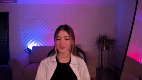 Violett  online show from January 3, 9:36 pm