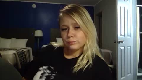 Violet Valentine online show from September 14, 12:19 am