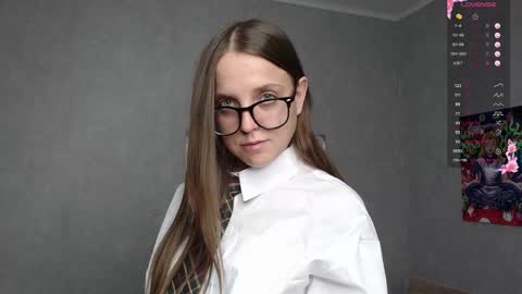 Violet online show from September 22, 5:55 pm