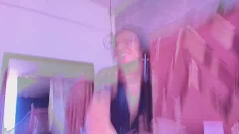 Snapshot of viollettaa_ chatting on September 11, 7:25 pm Violetta online show from September 11, 7:25 pm