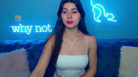 viollinalv online show from November 24, 6:26 am