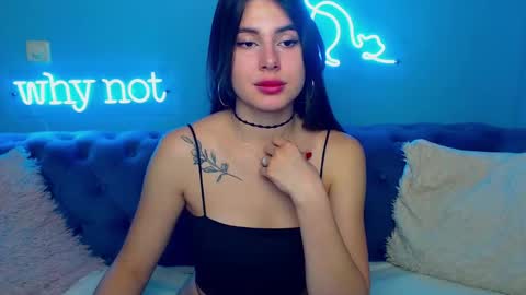 Snapshot of viollinalv chatting on October 19, 5:31 am viollinalv online show from October 19, 5:31 am