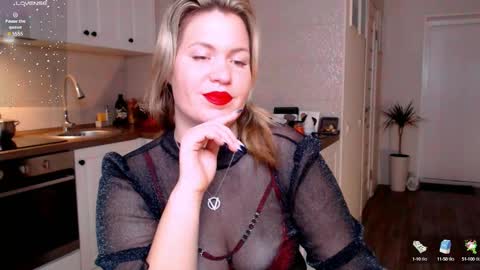 Snapshot of vip_juicy chatting on January 30, 8:32 am VelvettTime online show from January 30, 8:32 am