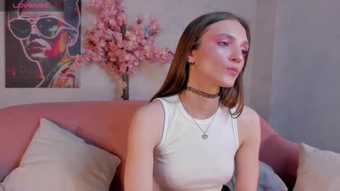 Snapshot of virdjinia_green chatting on September 10, 2:39 pm Virdjinia online show from September 10, 2:39 pm