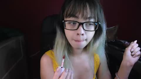 Zoe online show from November 5, 7:08 pm