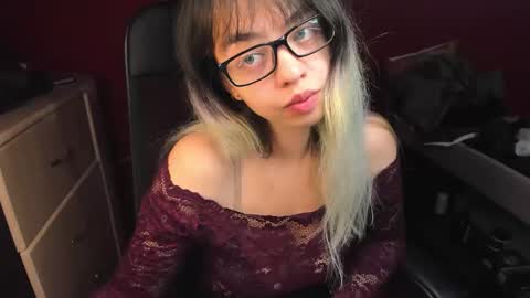 Zoe online show from October 23, 6:58 pm