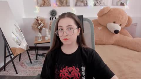 your love online show from March 27, 6:48 am