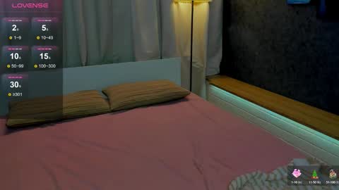 Snapshot of vitajoy_ chatting on September 29, 4:23 pm Vita online show from September 29, 4:23 pm