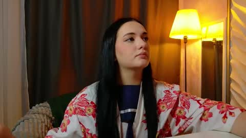 Vita online show from February 15, 8:30 pm