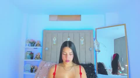 Vivian Monroe online show from December 31, 11:53 am