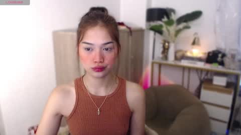 Vivian online show from October 17, 1:20 am