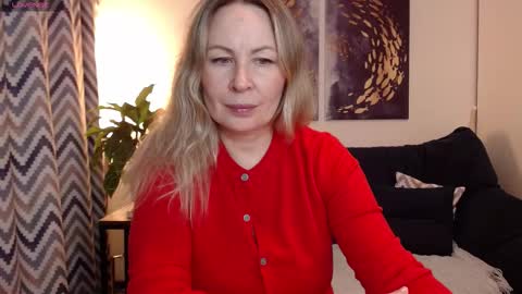 Vivian online show from October 23, 6:58 pm