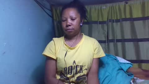 viviane0812 online show from February 3, 5:17 pm