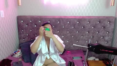 VivianRose online show from January 7, 2:31 am