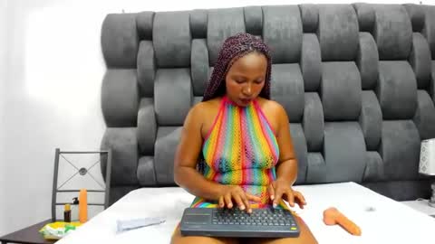 vlunaper online show from September 25, 8:39 pm