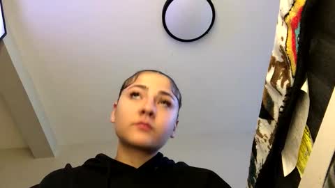 volentic online show from October 7, 9:08 pm