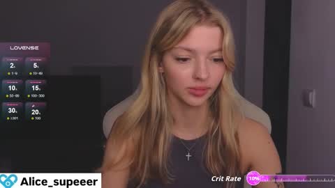 Snapshot of vopooo chatting on September 17, 4:38 pm Aliceinst magic crystalll online show from September 17, 4:38 pm