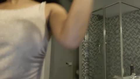 Strokahontasxxx online show from December 19, 11:24 am