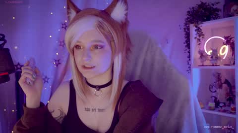 vronnier online show from October 4, 6:45 pm