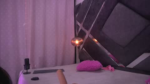 Violeta online show from February 6, 3:06 am