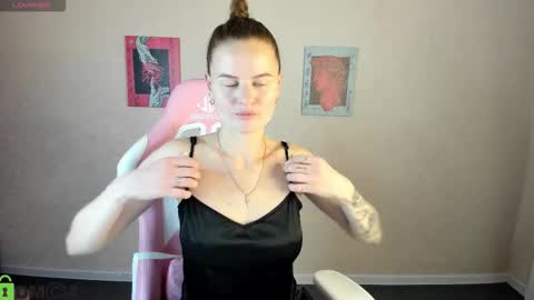 Snapshot of wanda_gomez chatting on September 23, 3:21 pm Wanda online show from September 23, 3:21 pm