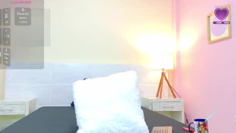 Wanda Robertss online show from October 27, 8:14 pm