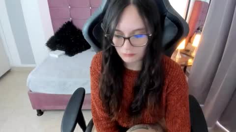 Alexandra online show from November 11, 6:49 pm