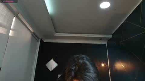 Snapshot of wandamilf_ chatting on January 12, 12:12 pm Wanda Milf online show from January 12, 12:12 pm