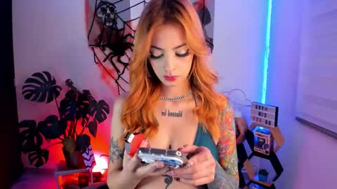   online show from October 8, 3:22 am