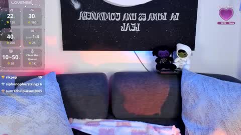   online show from November 7, 3:23 am