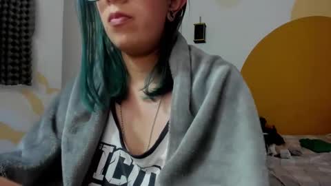 Snapshot of waningrosee chatting on January 5, 12:53 pm Waningrose Lu online show from January 5, 12:53 pm