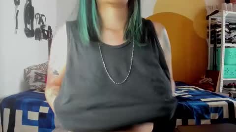 Snapshot of waningrosee chatting on February 3, 3:49 pm Waningrose Lu online show from February 3, 3:49 pm