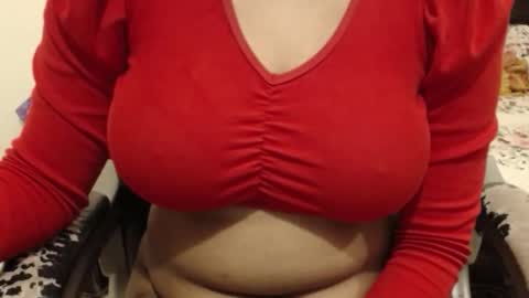 Snapshot of webshowxxx chatting on October 15, 8:06 am mina online show from October 15, 8:06 am