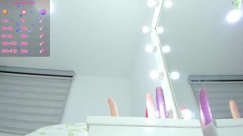 Snapshot of wen95_ chatting on October 9, 5:11 am Wen online show from October 9, 5:11 am