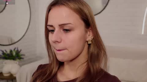 Im Wendy online show from November 16, 9:04 pm