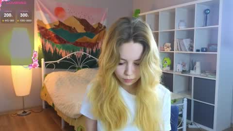 Snapshot of wendy_cutiex chatting on September 12, 4:58 pm Wendy online show from September 12, 4:58 pm