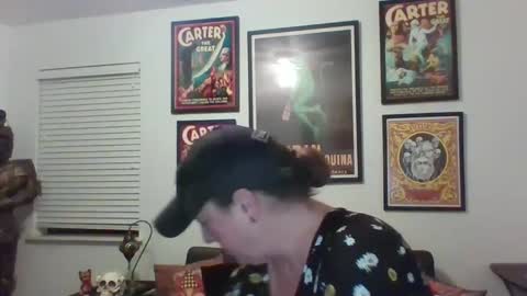 Snapshot of wendycu chatting on February 15, 5:30 am WendyCU online show from February 15, 5:30 am