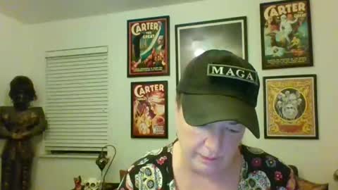 Snapshot of wendycu chatting on October 19, 4:14 am WendyCU online show from October 19, 4:14 am